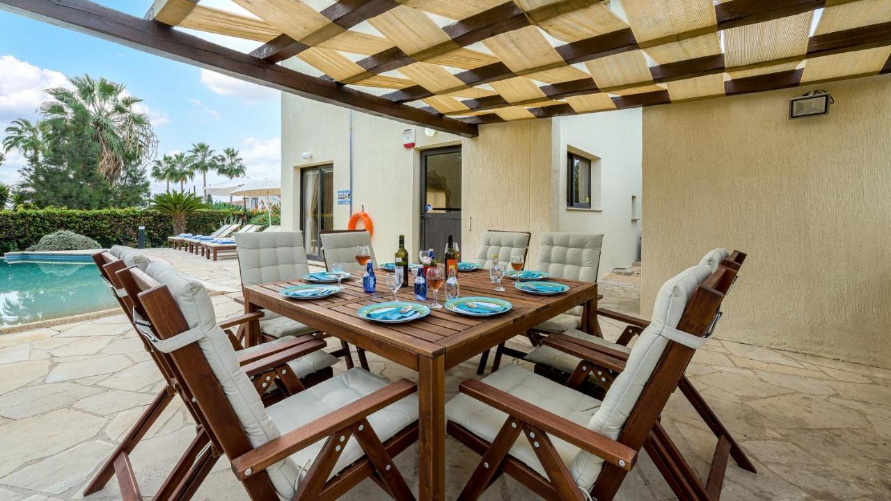 Villa Camelot Coral Bay Esterno foto