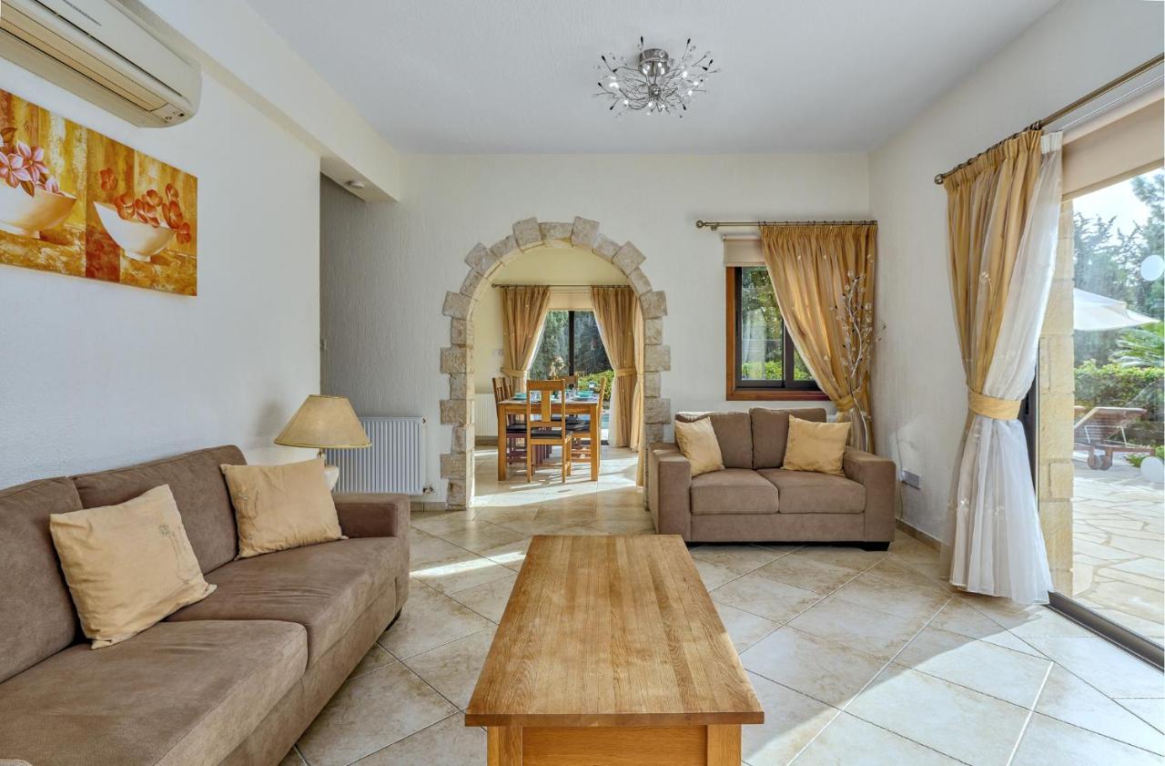 Villa Camelot Coral Bay Esterno foto