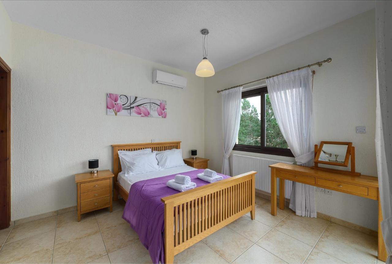 Villa Camelot Coral Bay Esterno foto