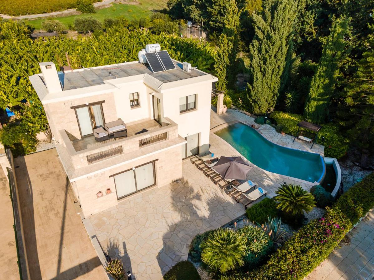 Villa Camelot Coral Bay Esterno foto